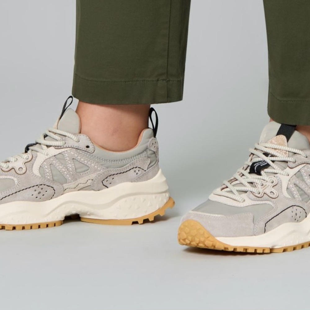 NWT Flower Mountain SOLIN UNI
Suede and technical fabric sneakers - Light grey - Picture 3 of 15